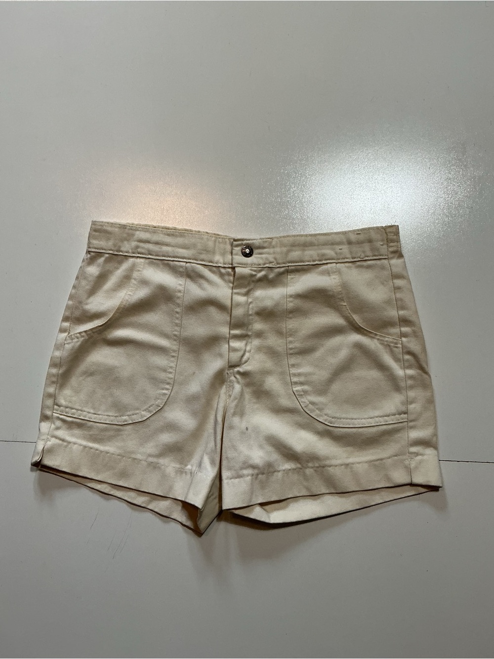 Vintage 80s Stubbies Made In USA Tan Off White 4.5" Inseam Surf Beach Shorts